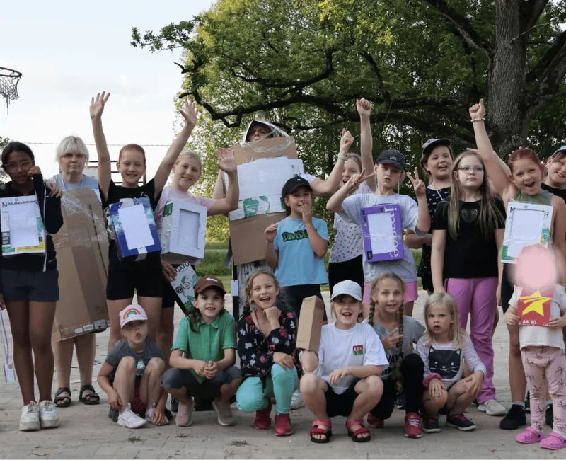 girl camp kopbilde 2 (2)-min